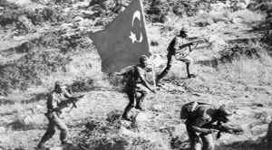 Η ΛΙΒΥΗ ΑΠΟΚΑΛΥΠΤΕΙ: ΠΩΣ ΣΤΗΡΙΞΕ ΤΗΝ ΤΟΥΡΚΙΑ ΣΤΗΝ ΕΙΣΒΟΛΗ ΣΤΗΝ ΚΥΠΡΟ ΤΟ 1974